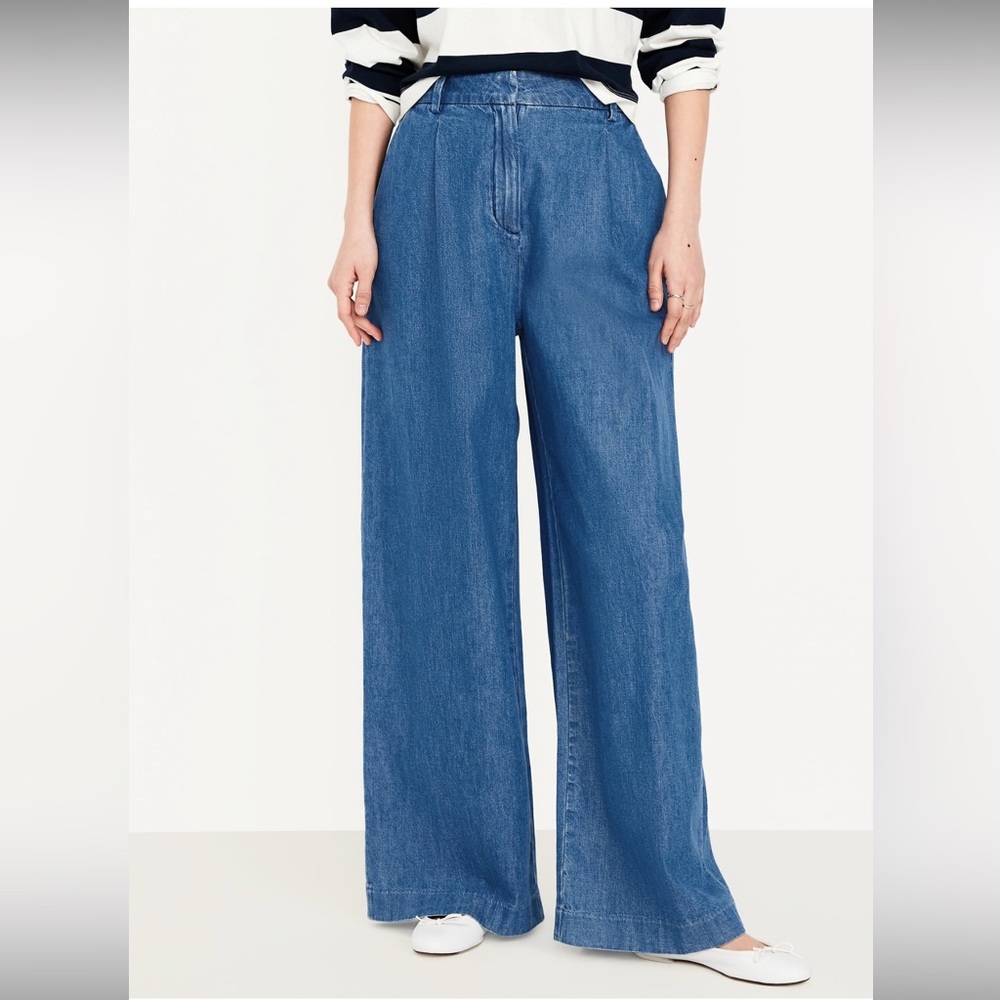 Wide Leg High-Waist Blue Jeans - Women
